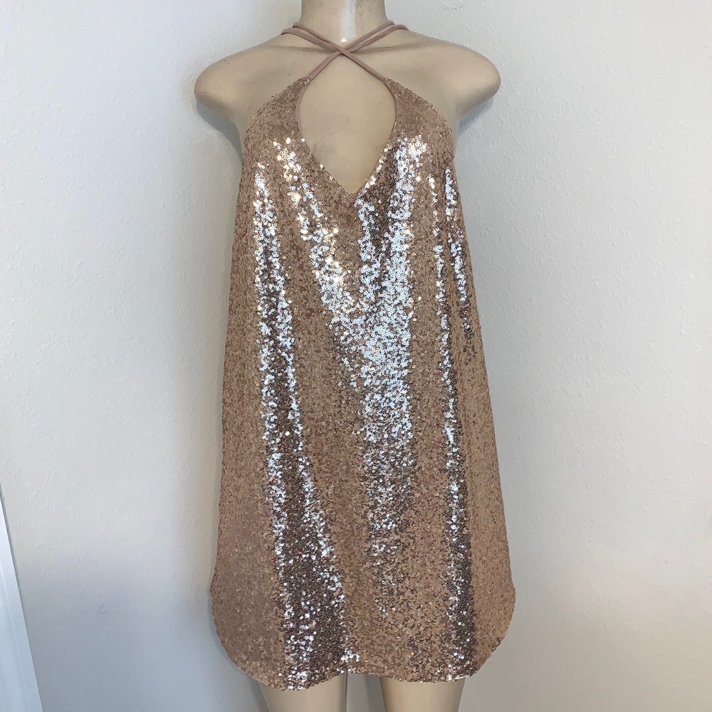 ❌SOLD❌ ROSE GOLD Sequin Shift Dress